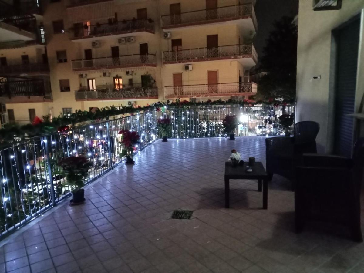 La Terrazza Di Monica & Teresa Bed and Breakfast Portici Εξωτερικό φωτογραφία
