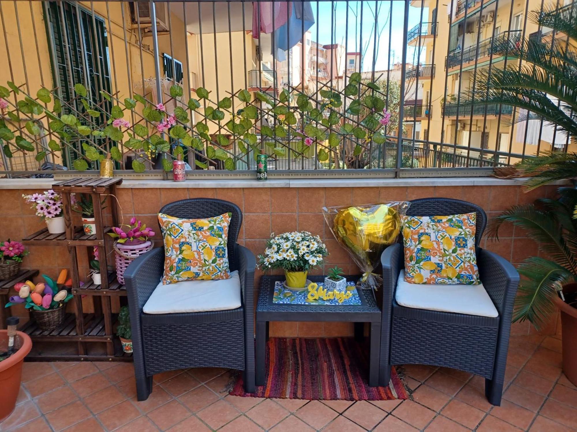 La Terrazza Di Monica & Teresa Bed and Breakfast Portici Εξωτερικό φωτογραφία